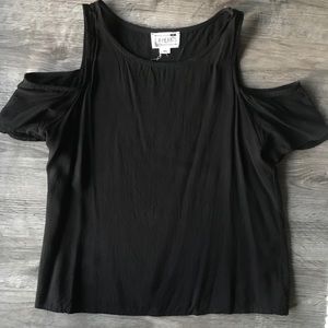 Cold shoulder top